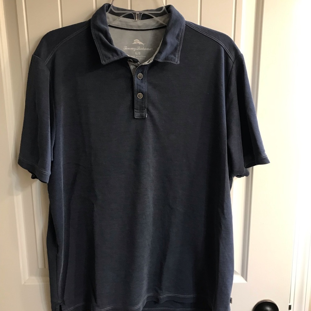 🐠Tommy Bahama Collared Shirt